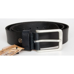 Pánský černý kožený opasek s přezkou se stříbrnou patinou, šířka 38 mm, délka 115 cm