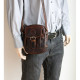 Menší hnědá pánská taška z pevné kůže s popruhem přes rameno